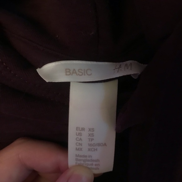 Sweatshirt, super cute! - Picture 3 of 3